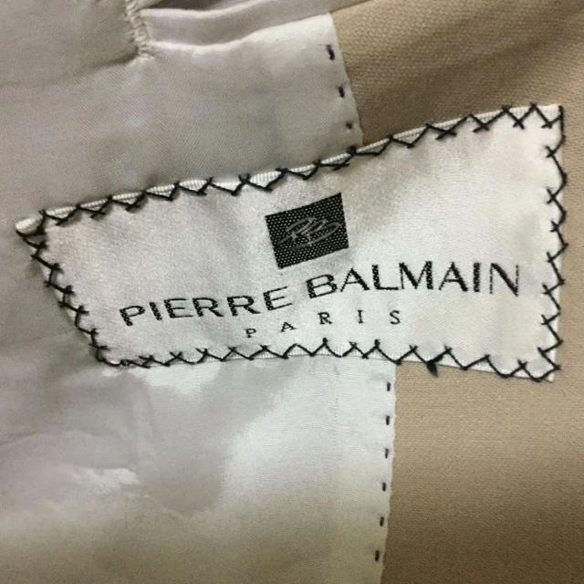 JOHN LAWRENCE SULLIVAN(ジョンローレンスサリバン)のPIERRE BALMAIN セットアップ ベージュ メンズのスーツ(セットアップ)の商品写真