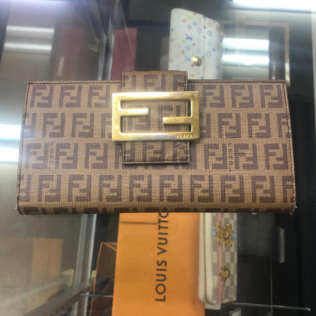 FENDI - フェンディ、長財布の通販 by やんやん's shop