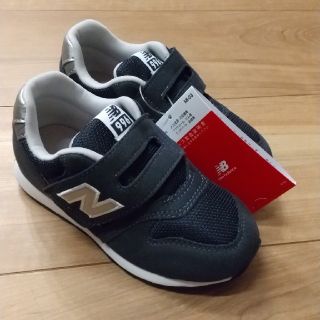 ニューバランス(New Balance)の箱なし ニューバランススニーカー IZ996 ネイビー 15.0cm
(スニーカー)