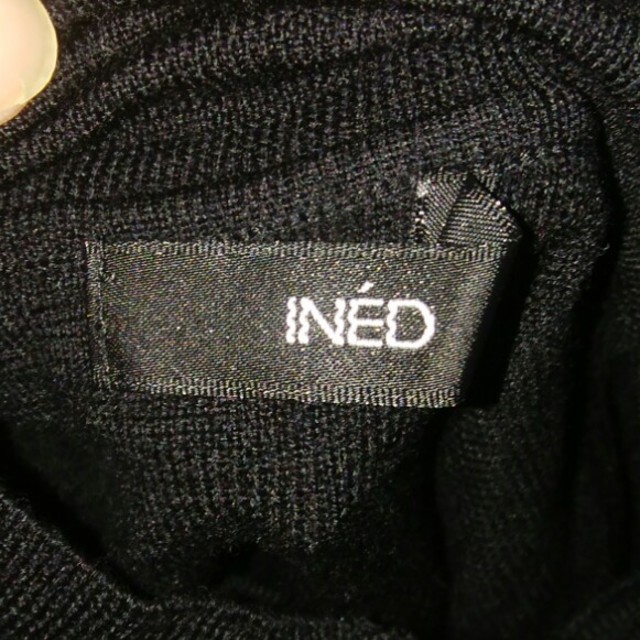 INED(イネド)のイネドのタートルニット レディースのトップス(ニット/セーター)の商品写真