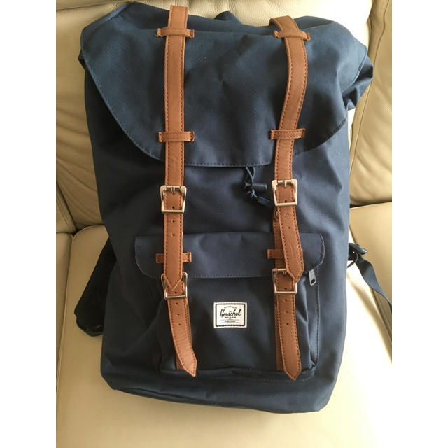 HERSCHEL(ハーシェル)のHERSCHEL リトルアメリカ　リュック レディースのバッグ(リュック/バックパック)の商品写真