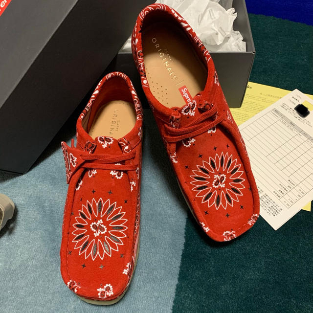 Supreme(シュプリーム)の新品 Supreme Clarks Bandana Wallabee バンダナ メンズの靴/シューズ(スニーカー)の商品写真