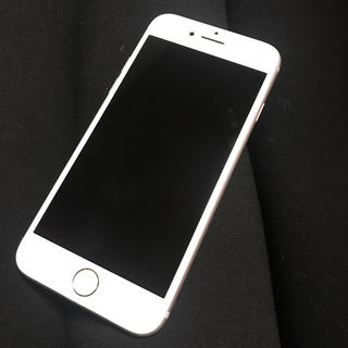 アイフォーン(iPhone)の🎁アイホン7本体🎁緊急値下げ🎀🎀(スマートフォン本体)