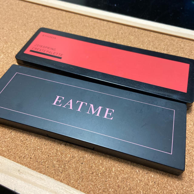 EATME(イートミー)のアイシャドウ パレット EATME LARME EMODA コスメ/美容のベースメイク/化粧品(アイシャドウ)の商品写真