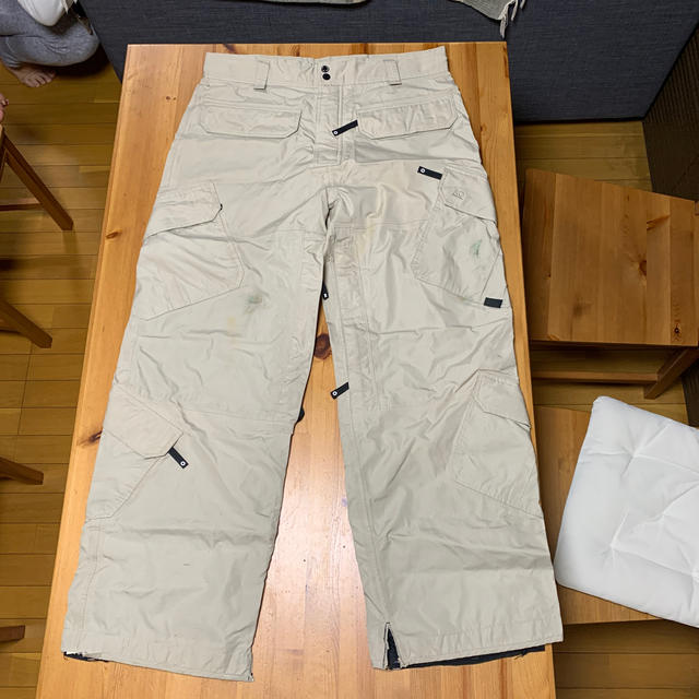 BURTON(バートン)のRobinson Outdoors パンツ　(L)サイズ スポーツ/アウトドアのスノーボード(ウエア/装備)の商品写真