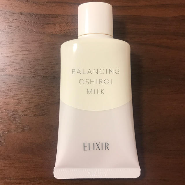 ELIXIR(エリクシール)の専用　おしろいミルク コスメ/美容のスキンケア/基礎化粧品(乳液/ミルク)の商品写真