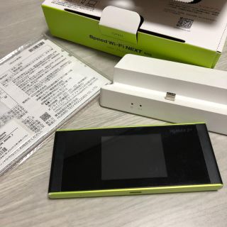 エーユー(au)のau Speed  wifi NEXT W05 HWD36 ポケットwifi(PC周辺機器)