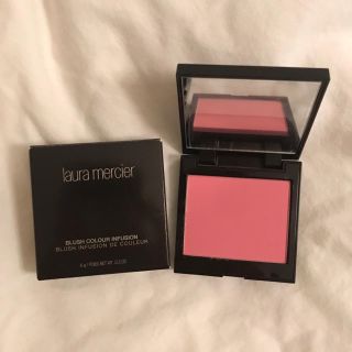 ローラメルシエ(laura mercier)のローラ メルシエ ブラッシュ カラー インフュージョン 01 ストロベリー(チーク)