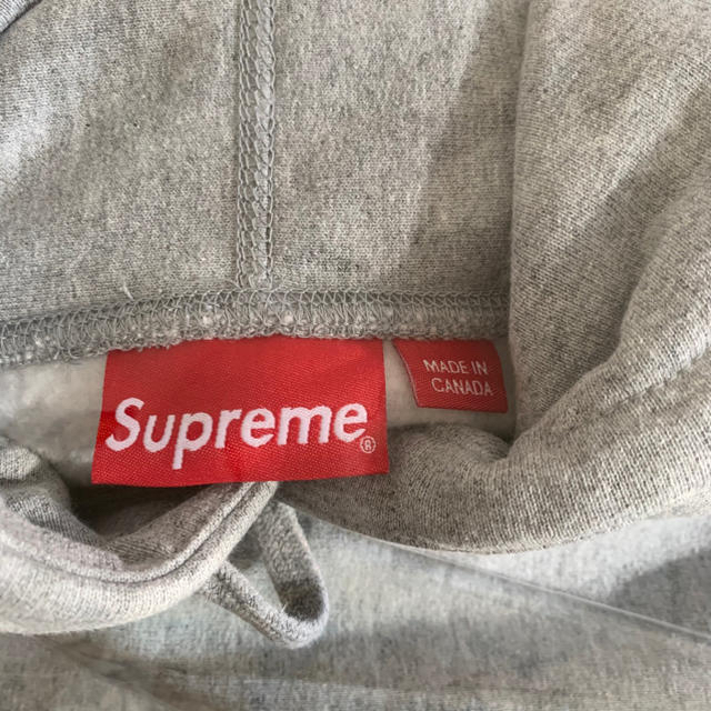 Supreme(シュプリーム)のSupreme Bandana Box Logo Hooded M 灰 パーカー メンズのトップス(パーカー)の商品写真