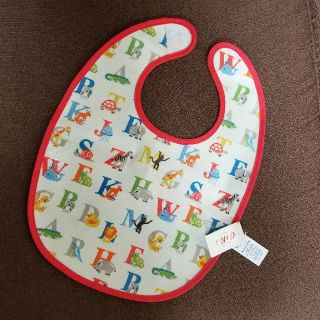 キャスキッドソン(Cath Kidston)の新品⭐キャス・キッドソンお食事エプロン(お食事エプロン)