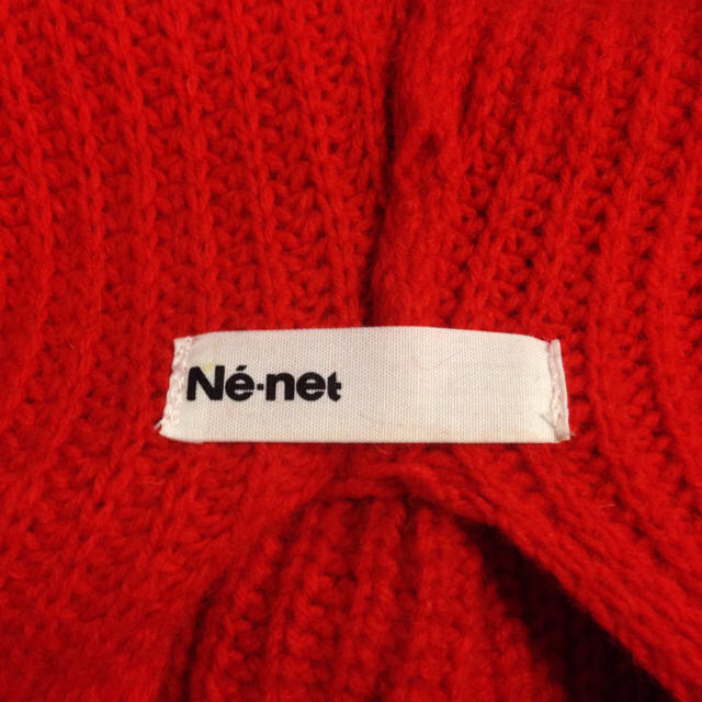 Ne-net(ネネット)のne-net ミツバチ刺繍ニットマフラー レディースのファッション小物(マフラー/ショール)の商品写真