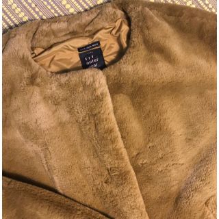 ザラ(ZARA)のZARA ファーコート新品(毛皮/ファーコート)