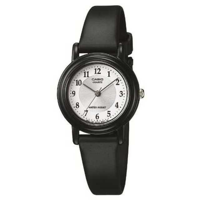 ☆シンプルでおしゃれ☆CASIO 腕時計 スタンダード レディースの通販 by なつこ's shop