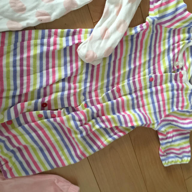 babyGAP(ベビーギャップ)のgap赤ちゃん本舗三点セット キッズ/ベビー/マタニティのベビー服(~85cm)(ロンパース)の商品写真