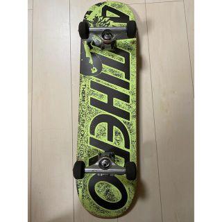 スラッシャー(THRASHER)の専用　ANTIHERO　コンプリート　(スケートボード)