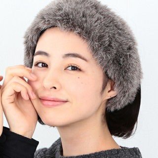 ビームスボーイ(BEAMS BOY)のBEAMS ファーヘアバンド ◎新品 (その他)