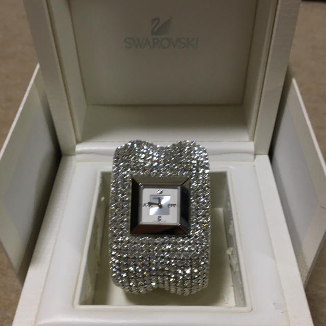 SWAROVSKI(スワロフスキー)のSWAROVSKI レディースのファッション小物(腕時計)の商品写真