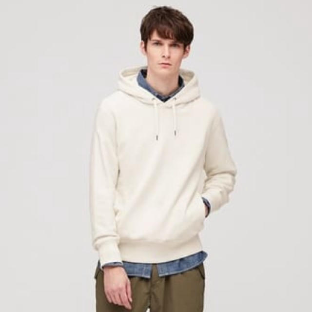 UNIQLO(ユニクロ)のUNIQLOメンズパーカーXL メンズのトップス(パーカー)の商品写真