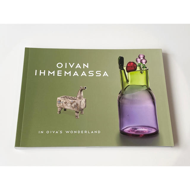 iittala(イッタラ)のIn Oiva’s Wonderland オイバ・トイッカ イッタラ バード エンタメ/ホビーの本(洋書)の商品写真