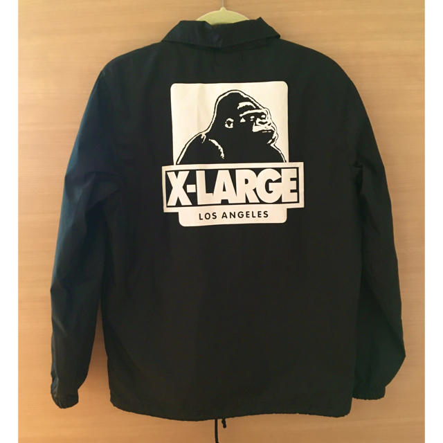 XLARGE(エクストララージ)の XLARGE OG LOGO COACHES JACKET BLACK M   メンズのジャケット/アウター(ナイロンジャケット)の商品写真