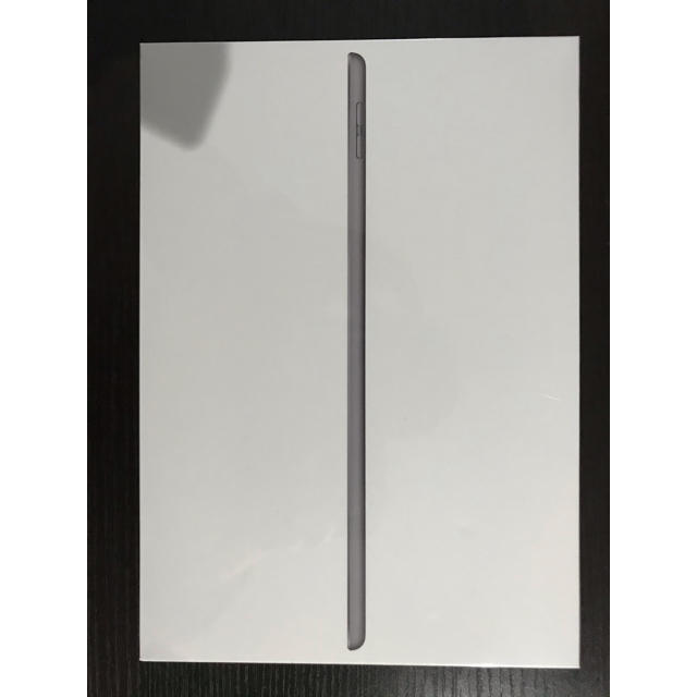 iPad 第7世代、32GB wiーfiモデル