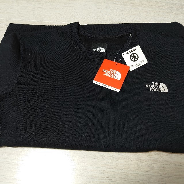 THE NORTH FACE(ザノースフェイス)のM ノースフェイス スクエアロゴクルー NT61931 黒 ブラック K 人気 メンズのトップス(スウェット)の商品写真