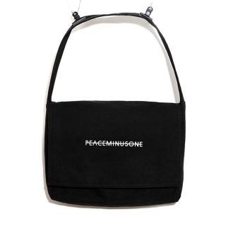 ピースマイナスワン(PEACEMINUSONE)の新品 Peaceminusone Oversized Messenger Bag(ショルダーバッグ)