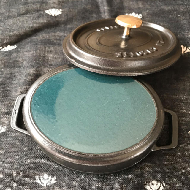 STAUB 15の通販 by pipi's shop|ストウブならラクマ - ストウブ オーバル 人気超激安