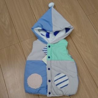 ナルミヤ インターナショナル(NARUMIYA INTERNATIONAL)のbaby cheer ベスト80　美品(ジャケット/コート)