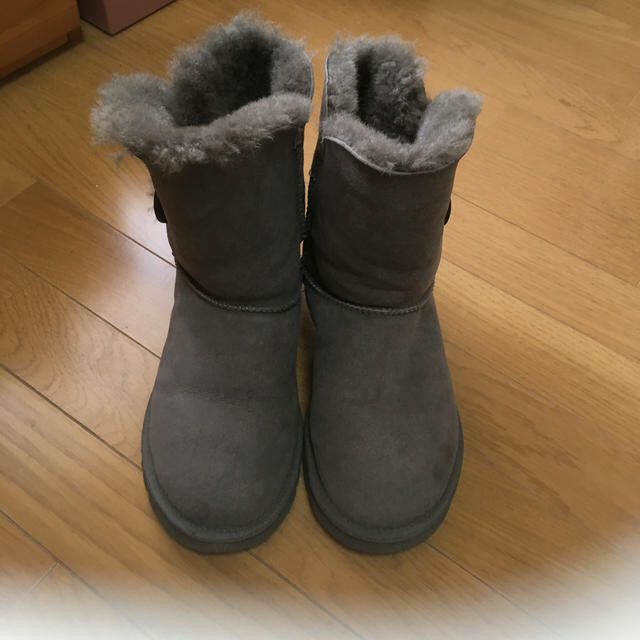 UGG  お値下げ致します