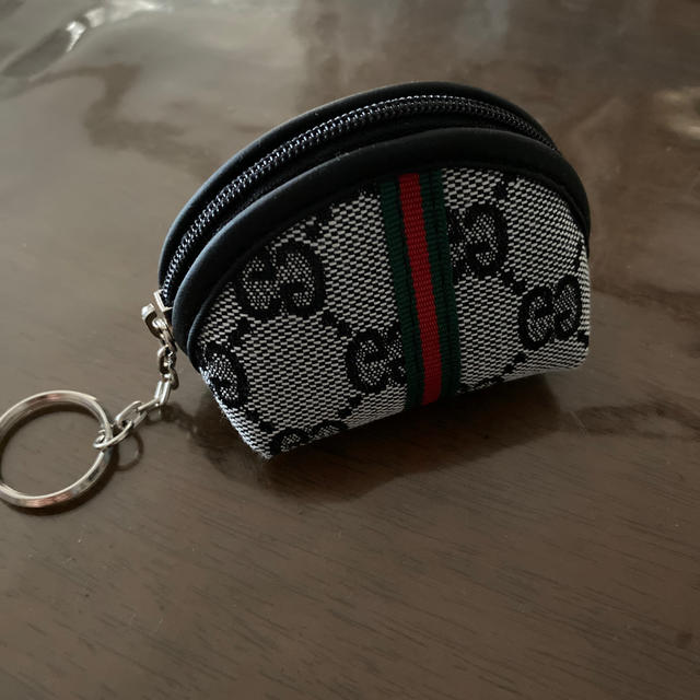 Gucci - 小銭入れ  キーホルダータイプの通販 by ショコラ's shop