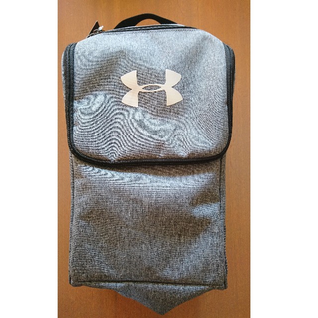 UNDER ARMOUR(アンダーアーマー)の[新品]UNDER ARMOURシューズケース メンズのバッグ(その他)の商品写真