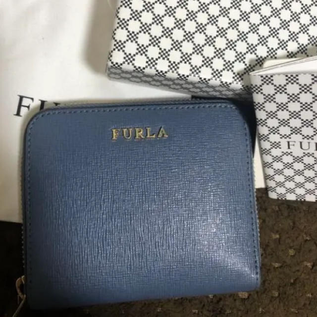 【正規品】FURLA フルラ BABYLON 保存袋、箱付き 2つ折り 財布