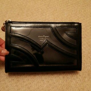 フェラガモ(Ferragamo)の新品🎵　フェラガモポーチ(ポーチ)