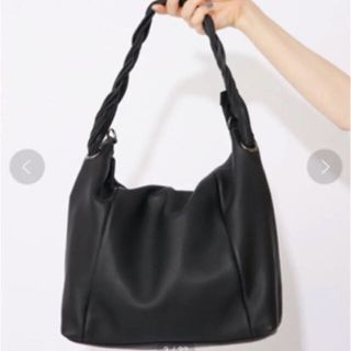 イアパピヨネ(ear PAPILLONNER)のear papilloner パピヨネ 編み手ショルダーバッグ L(ショルダーバッグ)