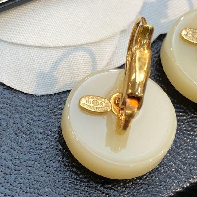 未使用!シャネル♡軽量 ココマーク ピアス♡ヴィンテージ 未使用!シャネル♡軽量 ココマーク ピアス♡ヴィンテージ