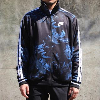 ナイキ(NIKE)のNIKE AOP TRACK JACKET トラックジャケット 新品 S(ジャージ)