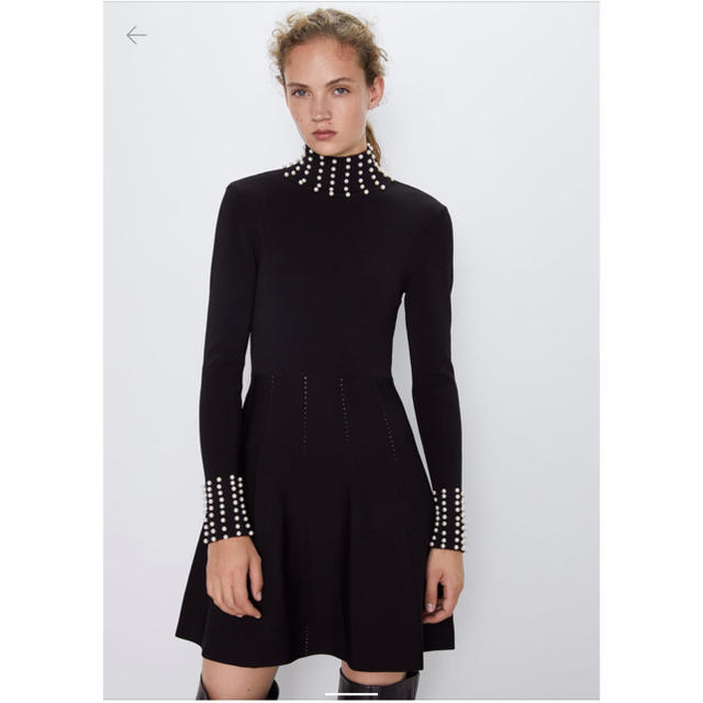 ZARA - ZARA フェイクパール付きニットワンピ の通販 by ZARA - ZARA フェイクパール付きニットワンピ の通販 by