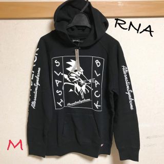 アールエヌエー(RNA)の新品　RNA レディース　スラッシュブラックプリント　パーカー　ブラック　M(パーカー)