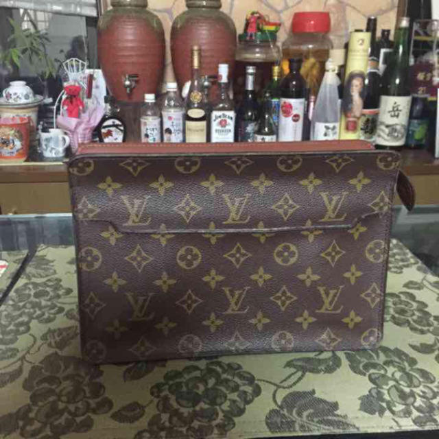 LOUIS VUITTON(ルイヴィトン)の正規品ルイヴィトン👜 メンズのバッグ(ボディーバッグ)の商品写真