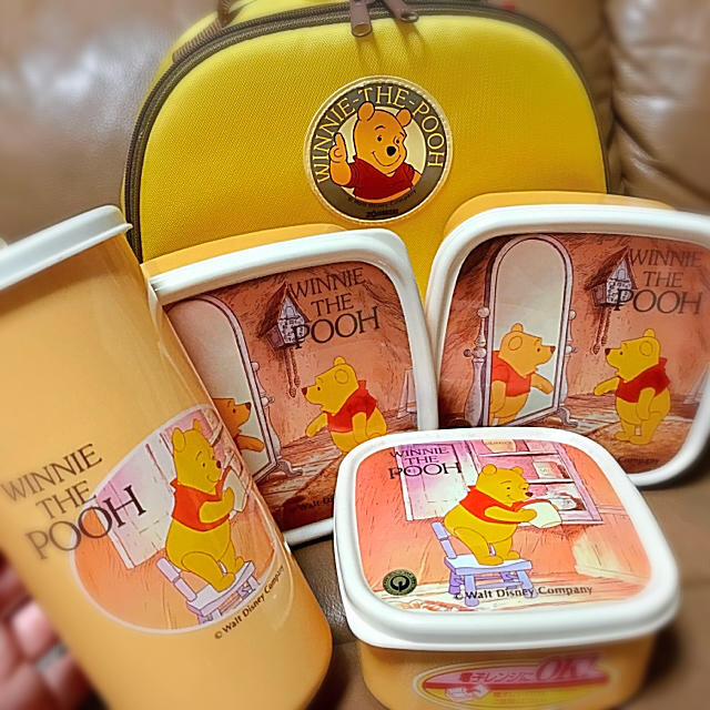 象印(ゾウジルシ)の【新品】Winnie the Pooh ピクニックキット 象印 エンタメ/ホビーのおもちゃ/ぬいぐるみ(キャラクターグッズ)の商品写真