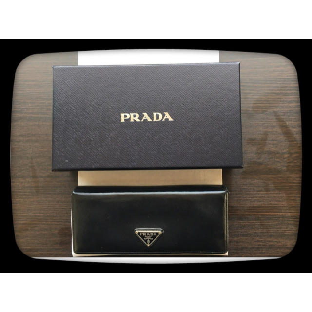 PRADA(プラダ)のPRADA長財布(箱あり) レディースのファッション小物(財布)の商品写真