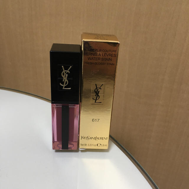 ★新品YSL ルージュ ピュールクチュール ヴェルニ ウォーターステイン　617