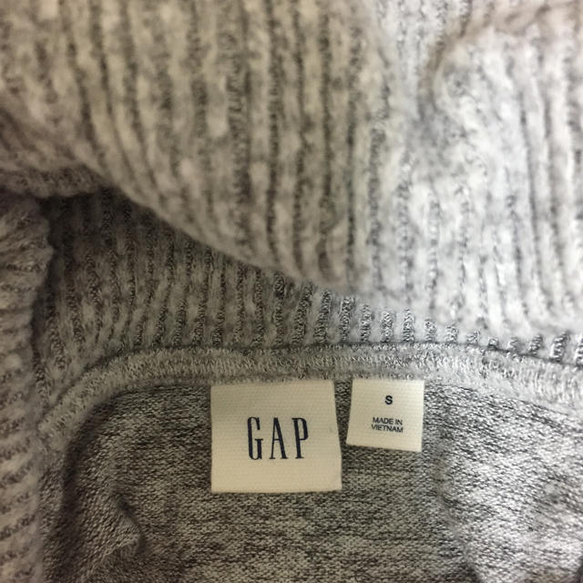 GAP(ギャップ)のGAP タートルワンピース 未使用 レディースのワンピース(ひざ丈ワンピース)の商品写真
