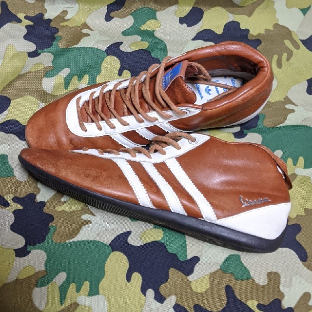 adidasﾚｻﾞｰｼｭｰｽﾞ