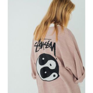 ステューシー(STUSSY)のstussy ピンク トップス オーバーサイズtシャツ(Tシャツ(半袖/袖なし))