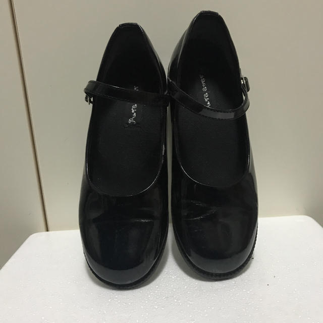 エナメル黒　21.5㎝ レディースの靴/シューズ(ハイヒール/パンプス)の商品写真