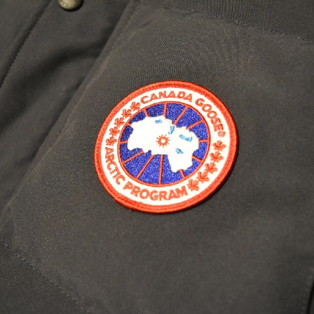 CANADA GOOSE(カナダグース)の CANADA GOOSE カナダグース GARSON VEST ギャルソン メンズのジャケット/アウター(ダウンベスト)の商品写真