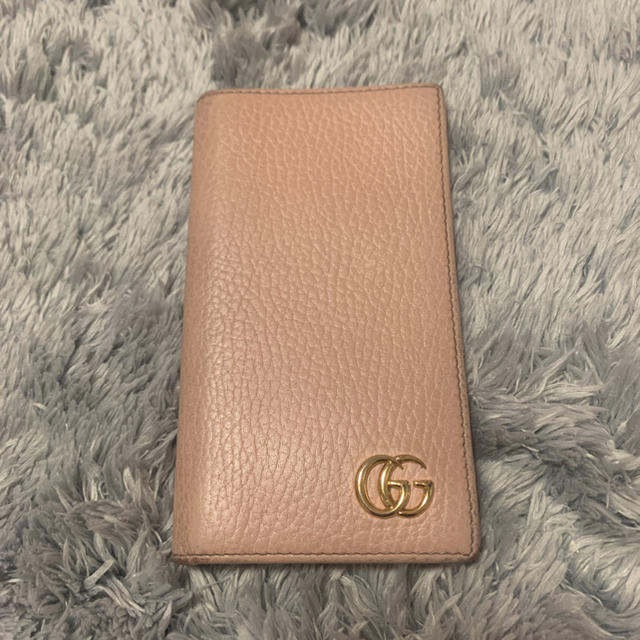 ドゥ グリソゴノ偽物Nランク 、 Gucci - GUCCI iPhoneケース 手帳型 ピンク プチマーモントの通販 by ,