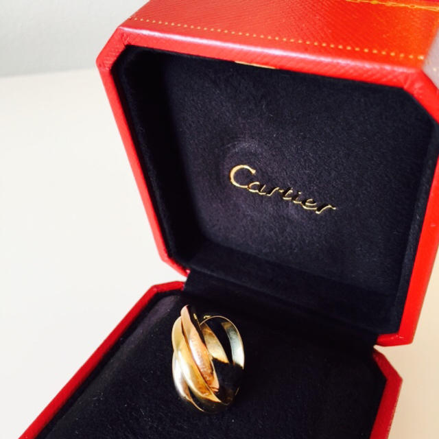 Cartier(カルティエ)のカルティエ トリニティリング限定値下げ レディースのアクセサリー(リング(指輪))の商品写真